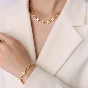 Necklace, bracelet and rings